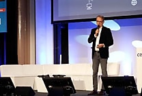 'L'IA générative, une révolution imminente pour les entreprises financières' :  [...]