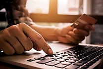 Solutions de paiement en ligne : Comment choisir la meilleure option pour votre business ?