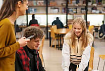 Trouvez votre future école de commerce bordelaise
