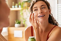 Beauté et cosmétiques : des enseignes plus que jamais championnes de la  [...]