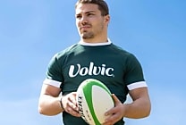 JO 2024 : Volvic réunit Antoine Dupont et Éric Judor