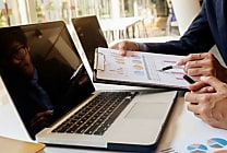 efficy élargit son offre en lançant Maxo, sa nouvelle suite CRM