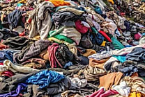 Fast fashion : pourquoi la France reporte la loi tant attendue ?