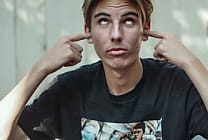 Management: Arrêtons de dire que la Gen Z fuit le travail et  [...]