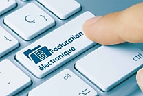 Facturation électronique : entreprises, c'est dans un an !