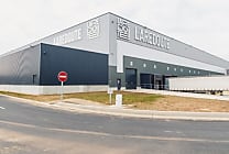 [Reportage] Dans les coulisses de l'entrepôt de La Redoute dédié à son  [...]