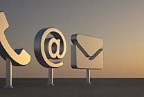 Courrier et téléphone demeurent au coeur de nombreux services clients
