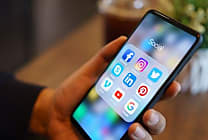 Réseaux sociaux, un canal comme les autres pour la Relation Client ?