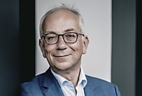 Julien Carmona, nouveau président du Crédit Mutuel Arkéa