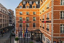 L'Hôtel Amigo : l'expérience client par l'immersion culturelle