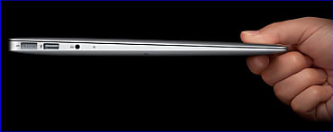 Apple MacBook Air version 2010