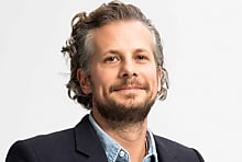 Albert Prénaud, CMO de Showroomprivé : 'Nous cherchons des  [...]