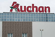 Malgré 1,2 milliard d'euros de perte nette en 2024, Auchan veut  [...]