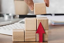 Vente BtoB : misez sur le closing progressif en contexte incertain