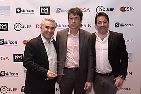 Daniel Rezlan - IDECSI avec Eric Vautier - RSSI ADP (au centre) et Daniel Benabou ( à droite)
