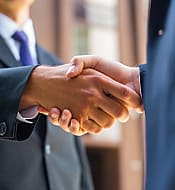 Quels sont les organismes dédiés à la distribution ?