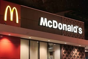 McDonald's déploie l'IA dans 43 000 restaurants à travers le monde