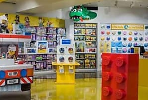 LEGO s'étend à Paris La Défense : un nouveau magasin d'ici fin 2025