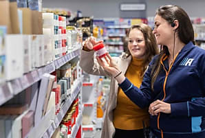 Bazar à petits prix : pourquoi les Français en raffolent