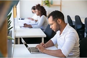 Simplon reprend la Wild Code School
