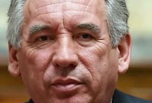 Budget 2026 : Bayrou propose une taxe sur 'les petits colis'