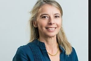 Transformer la relation clients : entretien avec Nelly Brossard  [...]