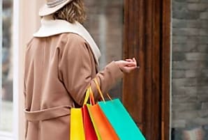 Étude Akeneo : les nouveaus défis de l'expérience client de 2025