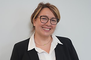 Véronique Riccobene Mira – Directrice de l’avant-vente chez ServiceNow.