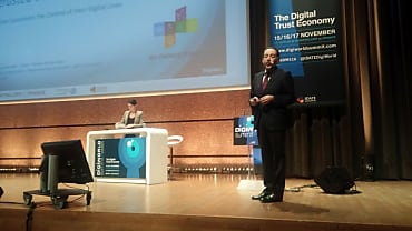 Carlos Lopez Blanco , responsable des affaires publiques de Telefónica.