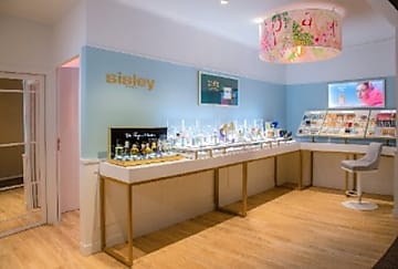 Expérience client : Air France chouchoute ses clients de La Première avec Sisley