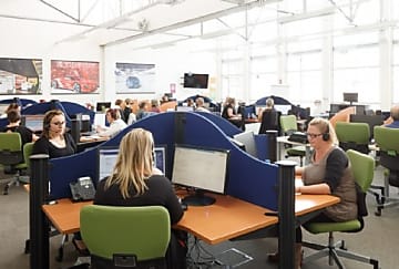 «Porter une vision plus humaine et durable des métiers des centres d'appels »