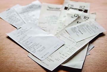 9 Français sur 10 vérifient le détail des achats sur leur ticket de caisse papier