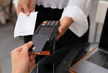 Les Français se familiarisent avec le ticket dématérialisé