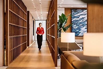 Cathay Pacific relance son salon The Bridge à Hong Kong