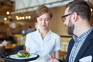 Titres-restaurant : CoReCT veut briser le monopole des géants