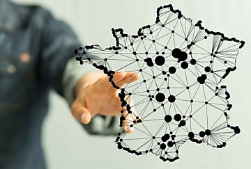 Internet en France 2025 : la croissance du trafic ralentit et IPv6 s'impose