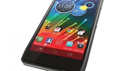 Motorola met à jour son Razr HD pour la 4G de SFR