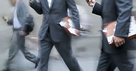 Dépenses mobiles: les services aux entreprises vont tirer le marché à moyen terme