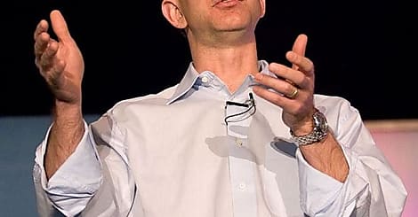Jeff Bezos (Amazon) talonne Bill Gates avec une fortune de 85 Mds de $
