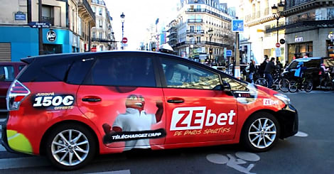 JCDecaux s'associe à Quadriplay Advertainment, spécialiste de la pub sur les taxis et VTC