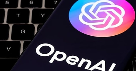 OpenAI : Emmett Shear, ancien patron de Twicth, devient CEO par interim