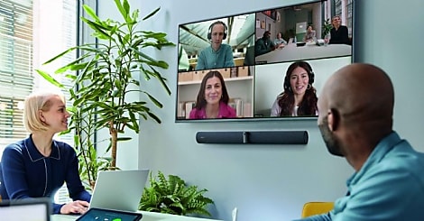 Grand angle sur la visioconférence : l'avenir des réunions hybrides et de la collaboration en entreprise