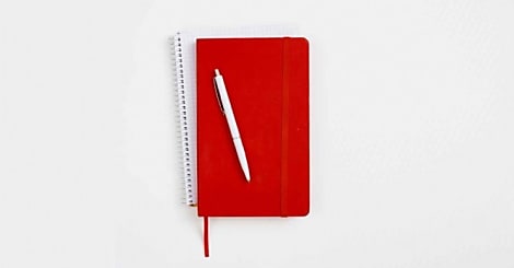 Pourquoi le stylo personnalisé reste un incontournable de la communication d'entreprise