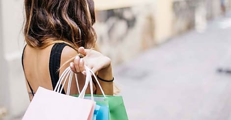 Soldes d'été 2025 : Les Français prêts à dépenser 233 euros en moyenne