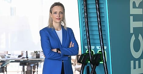 [Trophées 2025] Elise Erbs, cheffe d'orchestre de la stratégie financière d'Electra