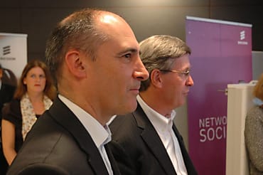 Franck Bouétard, PDG d'Ericsson, et Yves Legrand, responsable des opérations techniques de Bouygues Telecom.