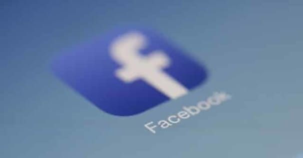 Déblocage des comptes bloqués : Facebook face à un nouveau bug