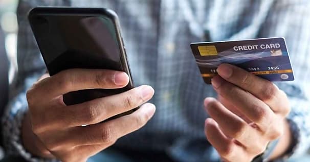 79 % des Français privilégient la carte bancaire comme moyen de paiement en magasin