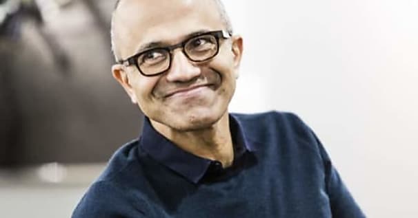 Satya Nadella appelle au « changement » chez OpenAI