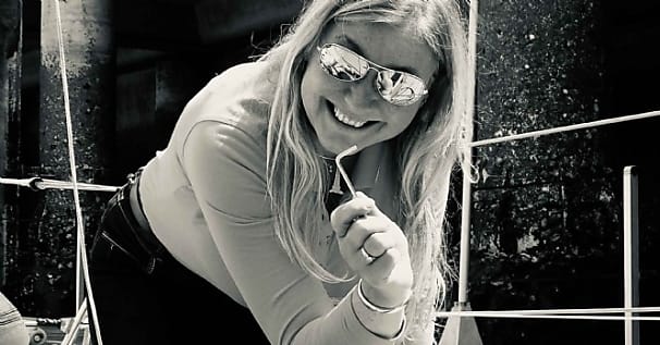 Bénédicte Foussard, Daf multicasquette et passionnée